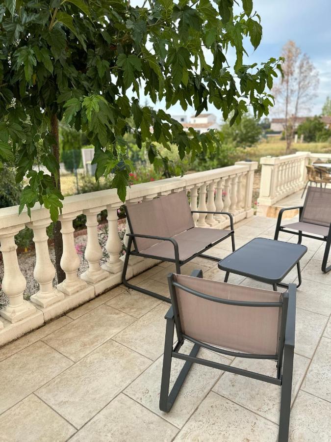 La Villa Du Rayol Saint Maximin Экстерьер фото